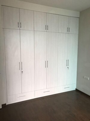 Bathroom in 3 BHK Builder Floor at SS The Lilac, Sector 49 – for Rent