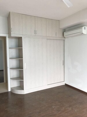 Room in 3 BHK Builder Floor at SS The Lilac, Sector 49 – for Rent