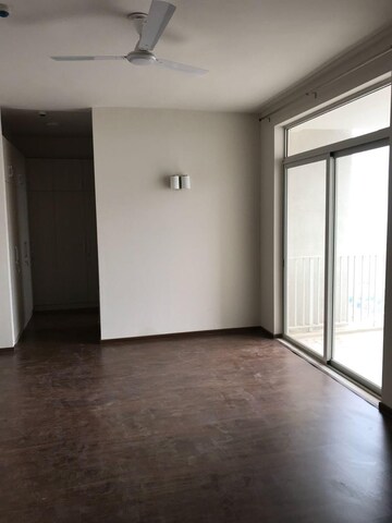 Room in 3 BHK Builder Floor at SS The Lilac, Sector 49 – for Rent