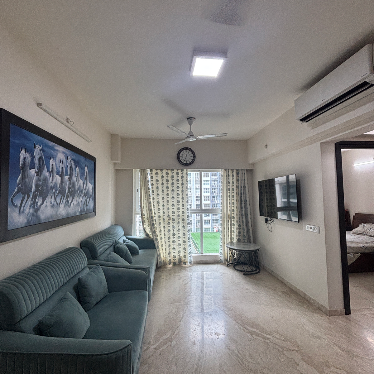 2 BHK Apartment For Rent in L&T Emerald Isle