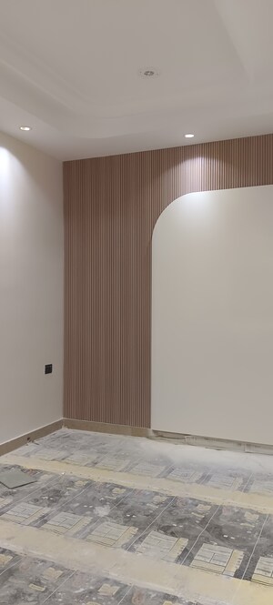 Room in 2 BHK Builder Floor at Ashok Nagar – for Sale