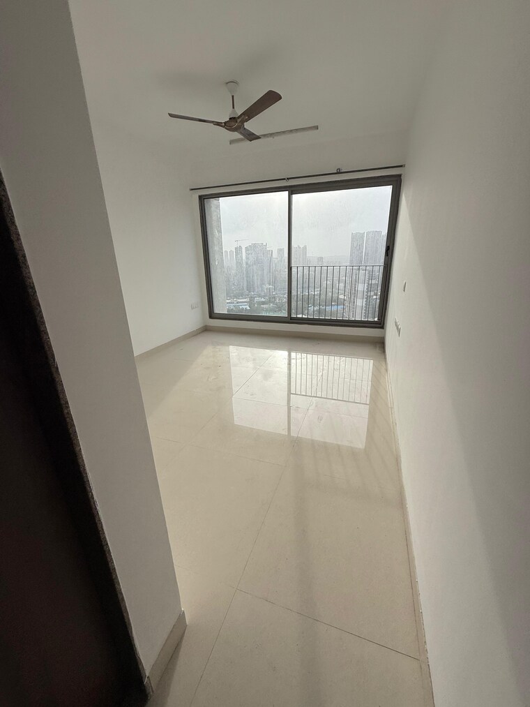 Room, sunteck-city-avenue-4 2 Bedroom 644 Sq.Ft. Apartment In Goregaon West Mumbai 9246342