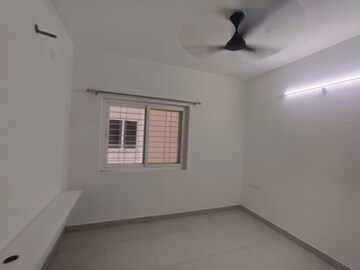 Room in 2 BHK Apartment at ASBL Springs, Pocharam – for Rent