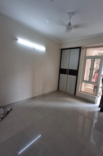 2 BHK Apartment For Rent in Supertech Ecovillage I, Sector 1 Greater Noida