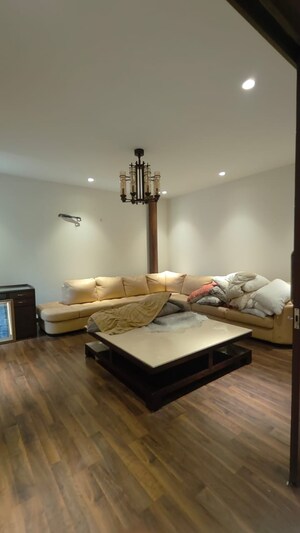 3 BHK Independent House For Rent in Sector 48