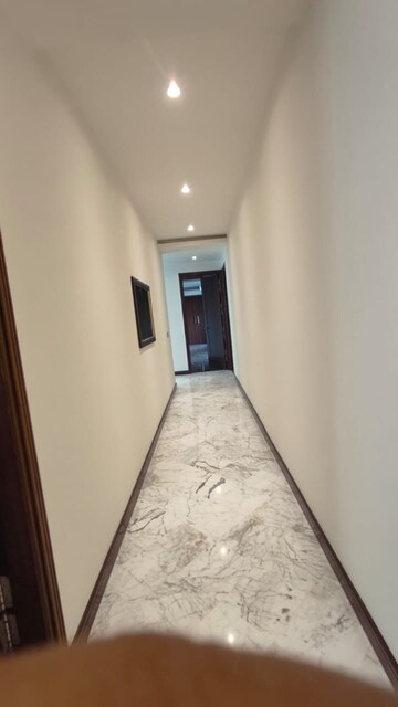 Building Lobby in 3 BHK Independent House at Sector 48 – for Rent