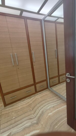 Furnished Amenities in 3 BHK Independent House at Sector 48 – for Rent