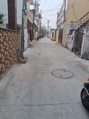 Parking in 3 BHK Independent House at Niranjanpur – for Sale