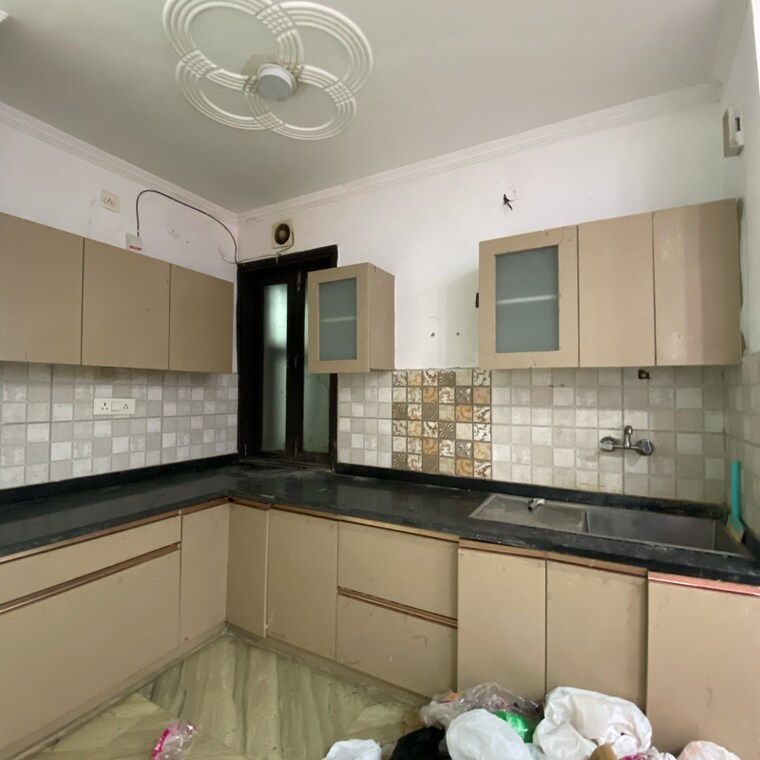 Kitchen, chattarpur 3 Bedroom 1200 Sq.Ft. Builder Floor In Chattarpur Delhi 9246407