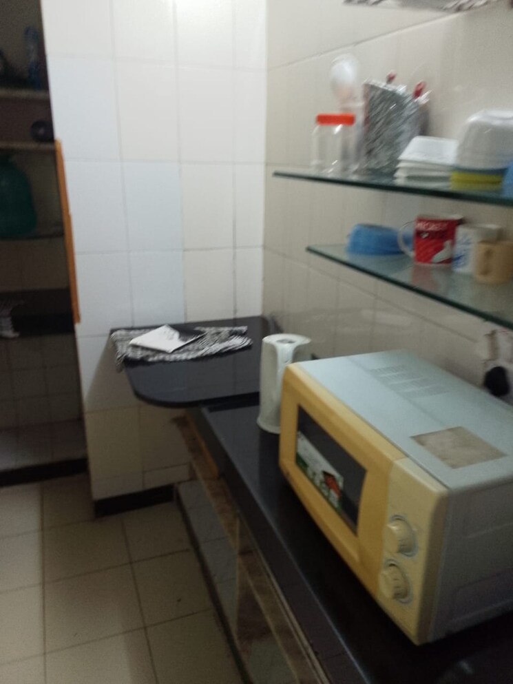 Kitchen, colaba-court Commercial Office Space 1500 Sq.Ft. In Colaba Mumbai 9246396