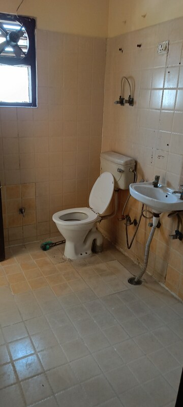 Bathroom in 2 BHK Builder Floor at Saket – for Rent