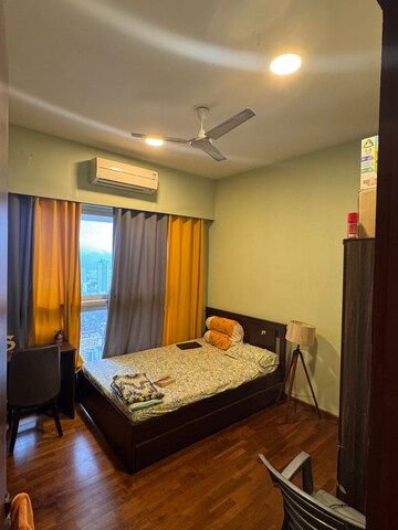 Bedroom in 2 BHK Apartment at Omkar Alta Monte, Malad East – for Rent