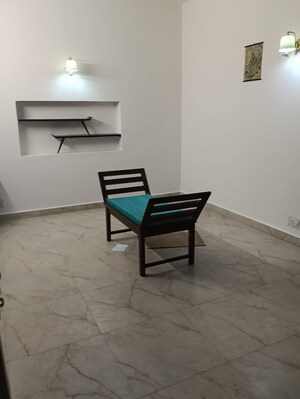 Living Room in 3 BHK Builder Floor at Green Park Extension – for Rent