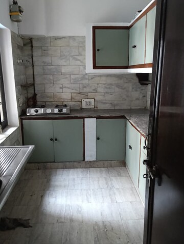 Kitchen in 3 BHK Builder Floor at Green Park Extension – for Rent