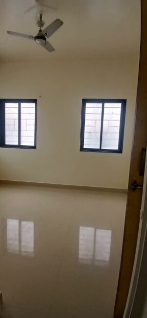 Room in 2 BHK Independent House at Karve Nagar – for Rent