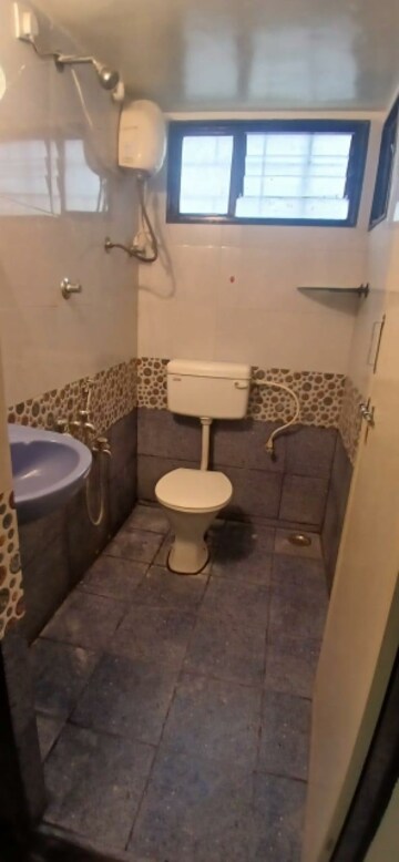 Team Area in 2 BHK Independent House at Karve Nagar – for Rent