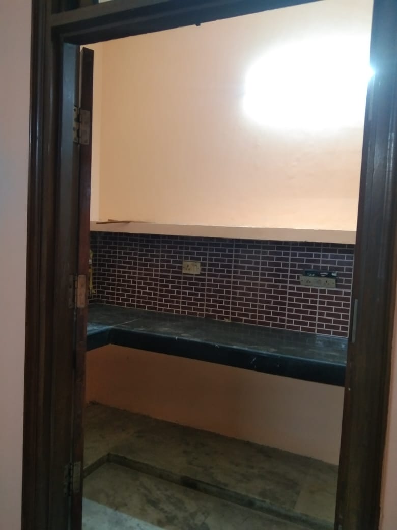 1 BHK Builder Floor For Rent in Malviya Nagar
