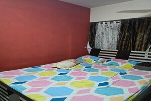 Bedroom in 2 BHK Apartment at Runwal The Orchard Residency, Ghatkopar West – for Rent