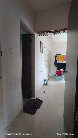 Master Bedroom in 3 BHK Apartment at Unique Poonam Estate Cluster 2, Mira Road – for Sale