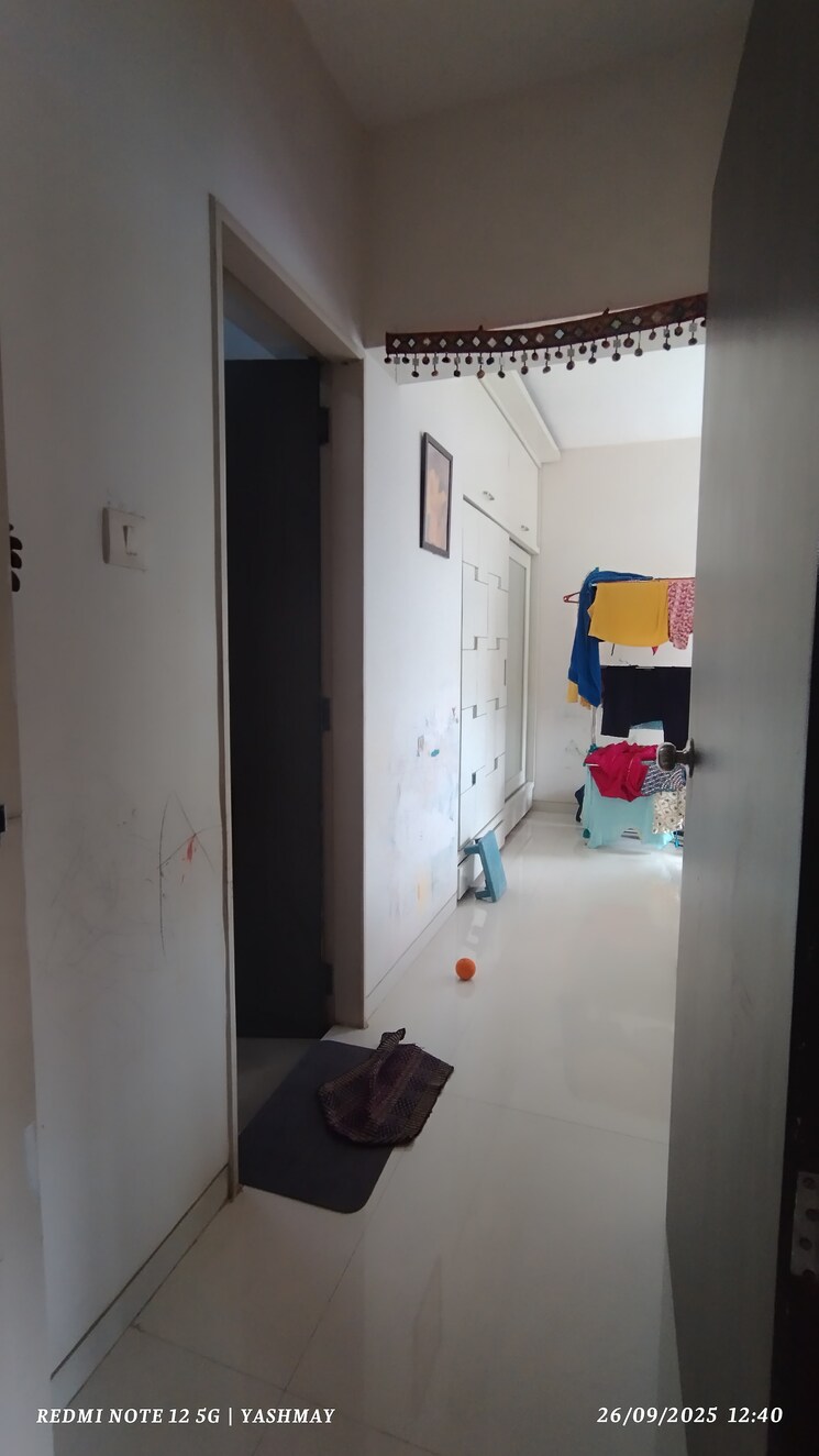 Master Bedroom, unique-poonam-estate-cluster-2 3 Bedroom 1350 Sq.Ft. Apartment In Mira Road Thane 9246562