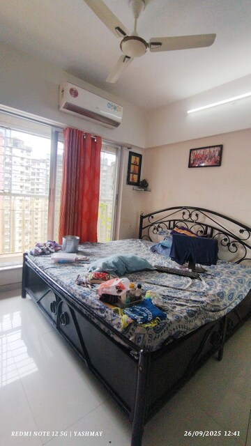 Master Bedroom in 3 BHK Apartment at Unique Poonam Estate Cluster 2, Mira Road – for Sale