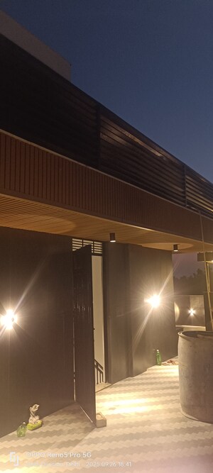 Terrace in 3 BHK Builder Floor at Janakpuri – for Sale