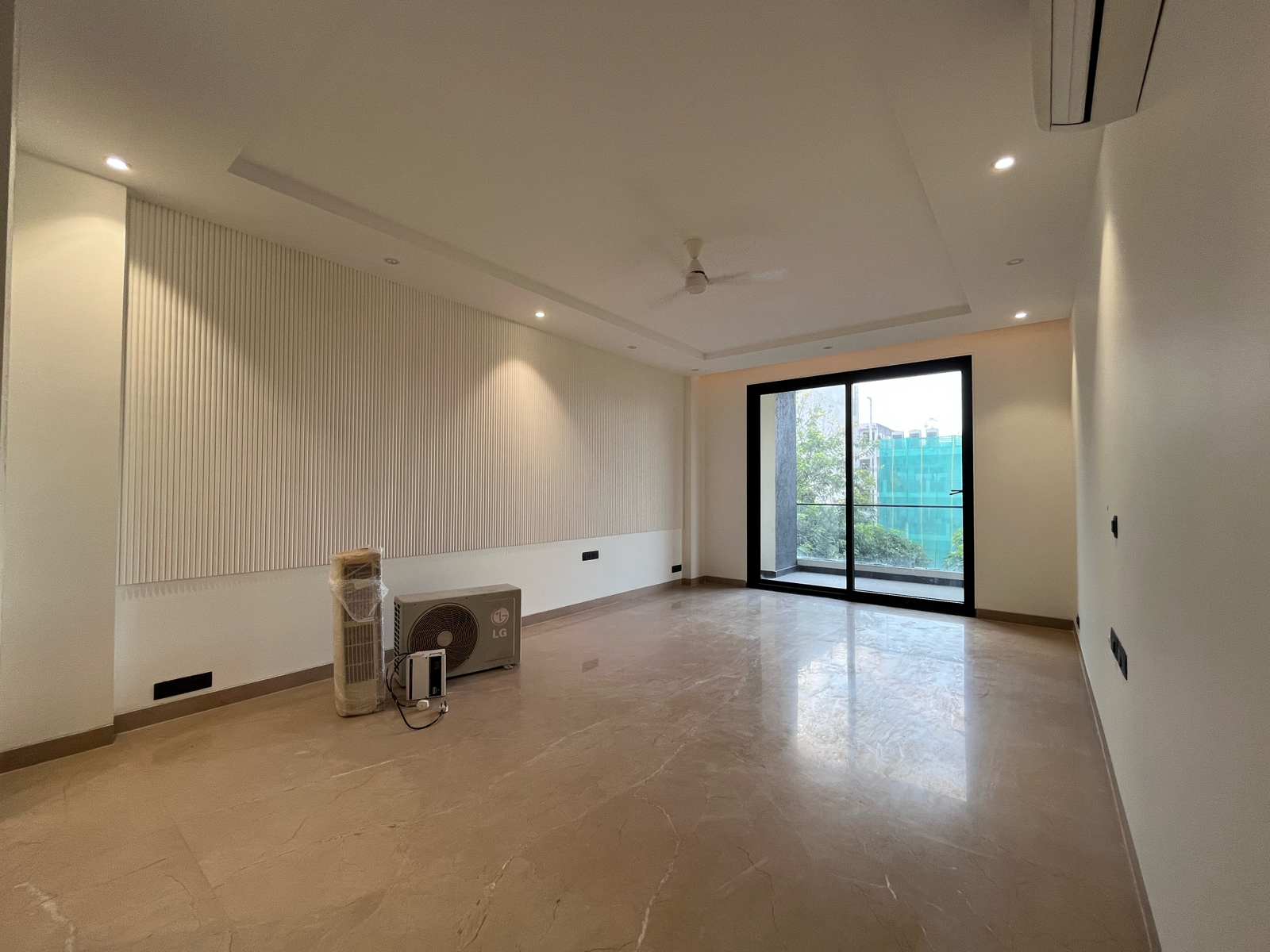 3 BHK + Extra Room Builder Floor For Rent in Ansal Sushant Lok I