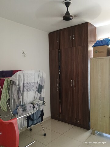 Furnished Amenities in 3.5 BHK Builder Floor at BPTP Amstoria, Sector 102 – for Rent