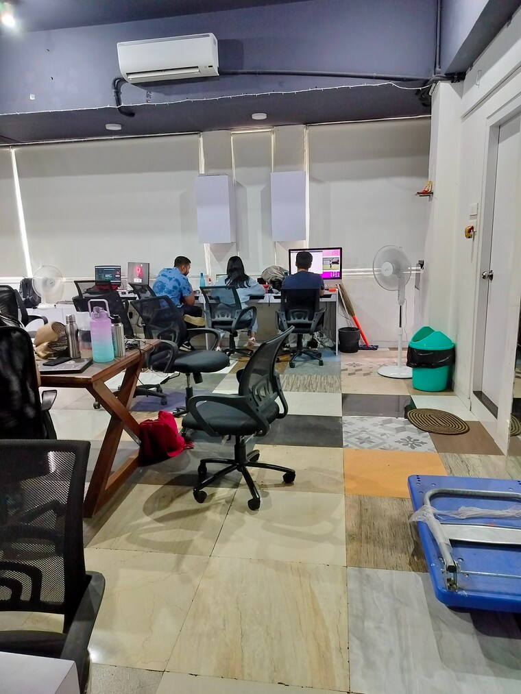 Team Area, gokul-arcade-vile-parle-east Commercial Office Space 500 Sq.Ft. In Vile Parle East Mumbai 9246795