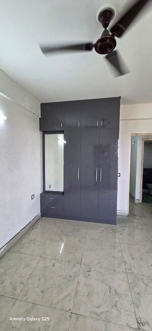 Building Lobby in 4 BHK Apartment at Indiabulls Centrum Park, Sector 103 – for Rent