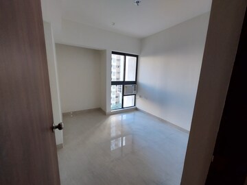 Room in 1 BHK Apartment at Lodha Crown Quality Homes, Majiwada – for Rent
