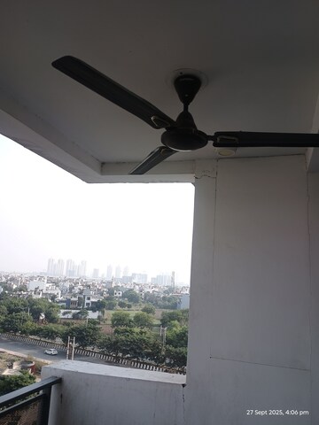 Furnished Amenities in 1 RK Apartment at Viridian Plaza 106 Phase 2, Sector 106 – for Rent