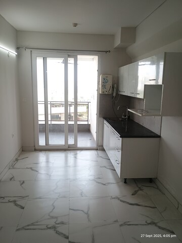 Staircase in 1 RK Apartment at Viridian Plaza 106 Phase 2, Sector 106 – for Rent