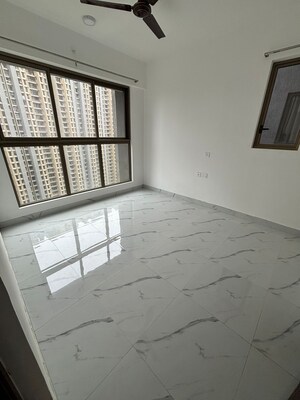 Room in 1 BHK Apartment at Raymond Ten X Habitat, Pokhran Road No Two – for Rent