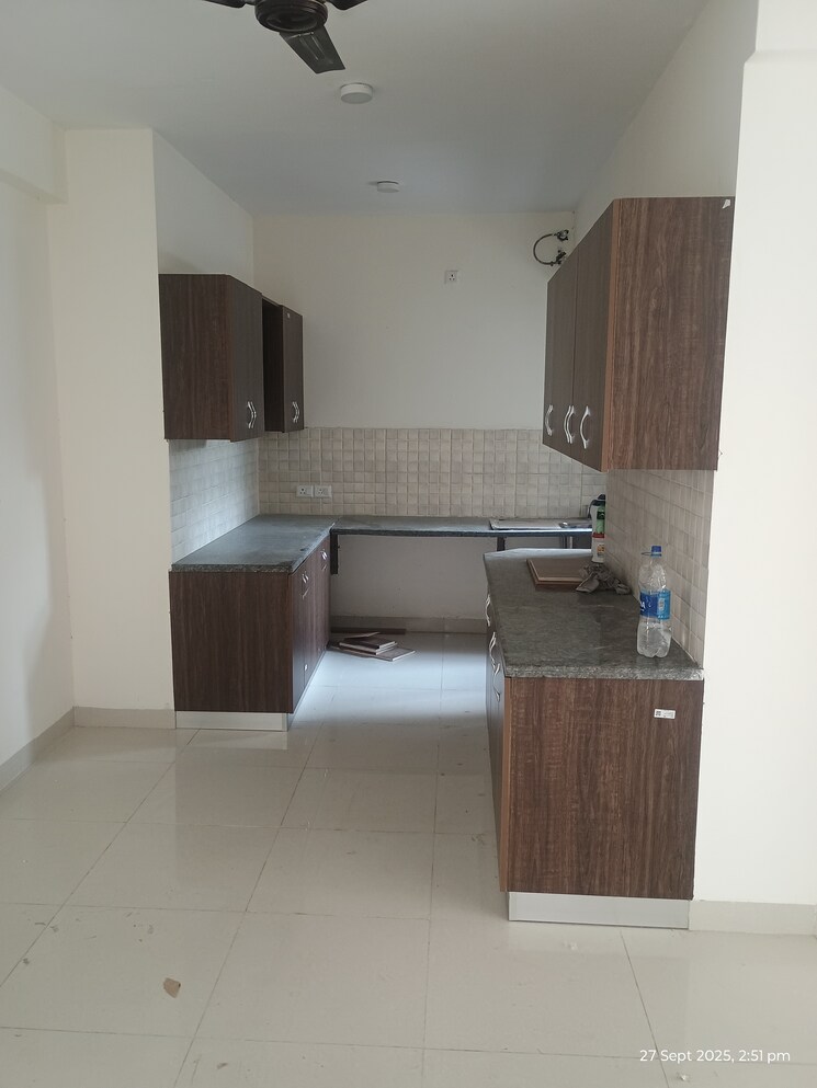 undefined, bptp-amstoria 3 Bedroom 1738 Sq.Ft. Builder Floor In Sector 102 Gurgaon 9246971