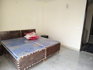 Bedroom in 1 RK Independent House at Sector 53 – for Rent