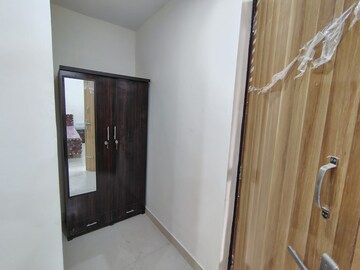 Room in 1 RK Independent House at Sector 53 – for Rent