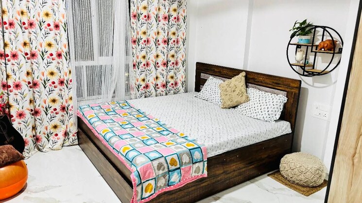 Bedroom, malad west Pg For Boys In Malad West 9247053