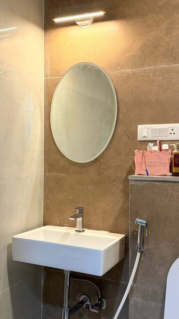 Bathroom in  Pg at Malad West – for Rent