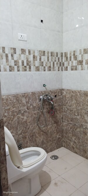 Bathroom in 2 BHK Builder Floor at Ansal Palam Triangle, Palam Vihar Extension – for Rent