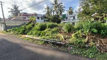  Plot – Garden View at Kuttanellur - for Sale