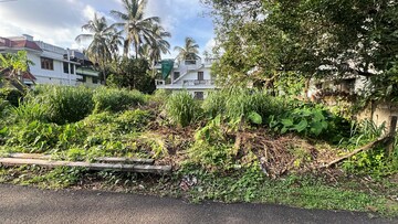  Plot – Garden View at Kuttanellur - for Sale