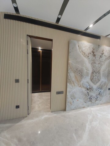 4 BHK Apartment For Rent in Ambience Creacions, Sector 22