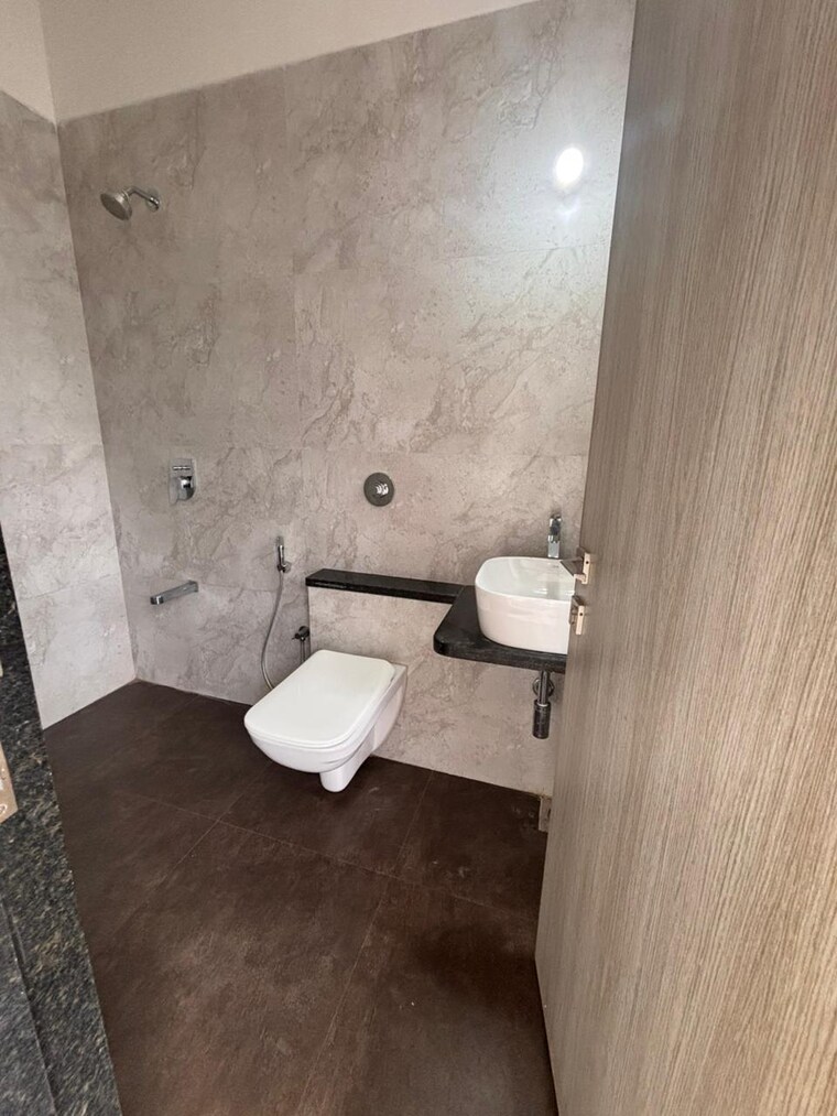 Bathroom, tricity-eros 3 Bedroom 1500 Sq.Ft. Apartment In Kharghar Navi Mumbai 9247080