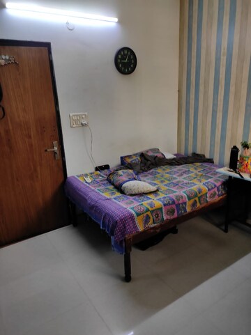 Bedroom in 1 BHK Builder Floor at Vasundhara Sector 1 – for Sale