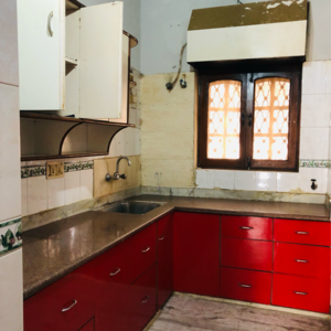 Kitchen in 2.5 BHK Villa at Sector 21 – for Rent