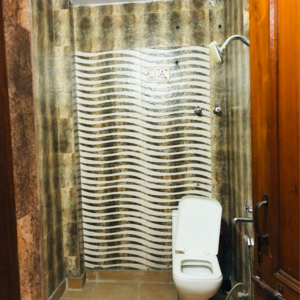 Bathroom in 2.5 BHK Villa at Sector 21 – for Rent