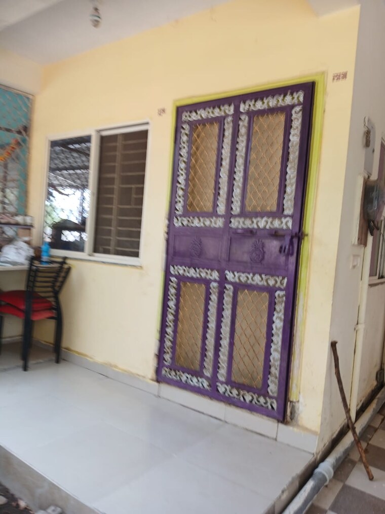 Room, katara hills 3 Bedroom 800 Sq.Ft. Independent House In Katara Hills Bhopal 9247244