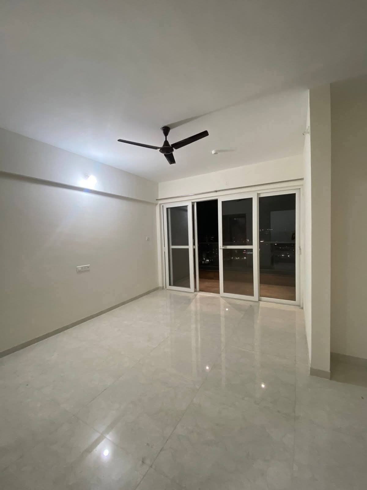 2 BHK Apartment For Rent in Vikas Ritz