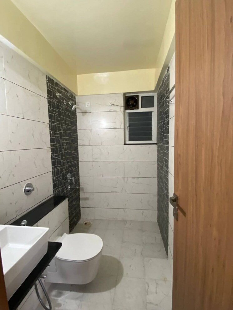 Bathroom, vikas-ritz 2 Bedroom 853 Sq.Ft. Apartment In Khadakpada Thane 9247295